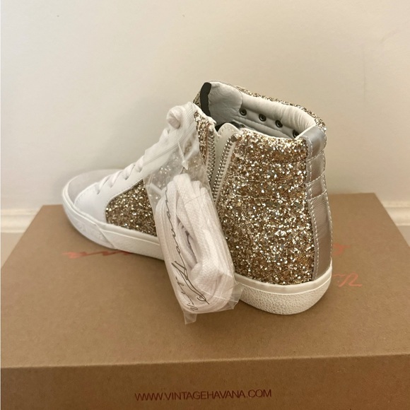 BRAND NEW Vintage Havana Metallic High Top Sneakers size 6.5 - Picture 2 of 2